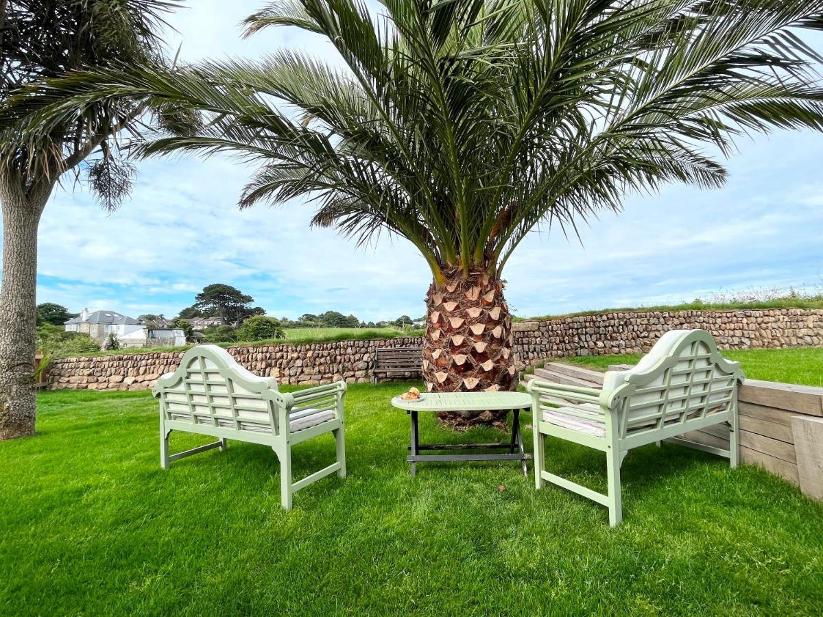 Holiday home Modern 3 Bed With Parking, Private Garden Newlyn